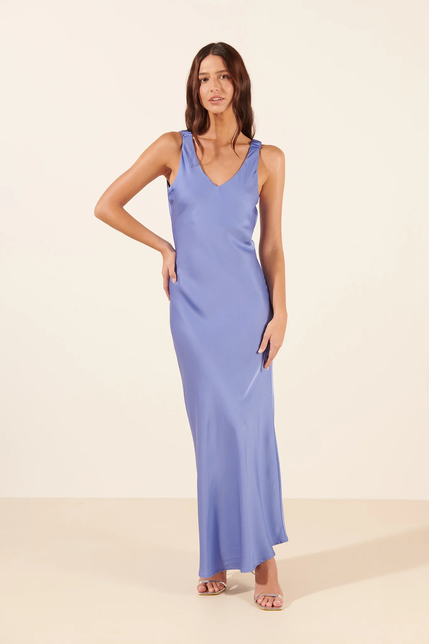 Grammy | Robe longue satinée - Image 4