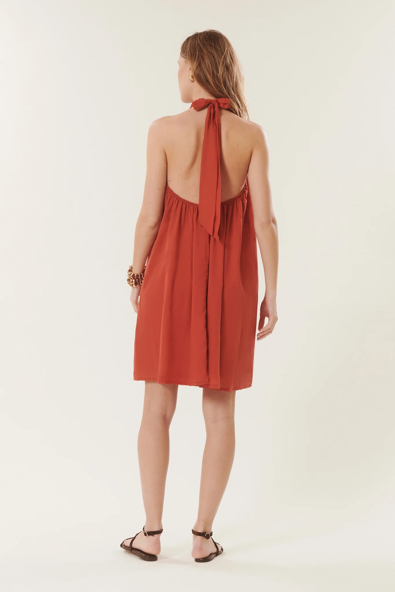 Kos | Robe dos nu fluide - Image 5