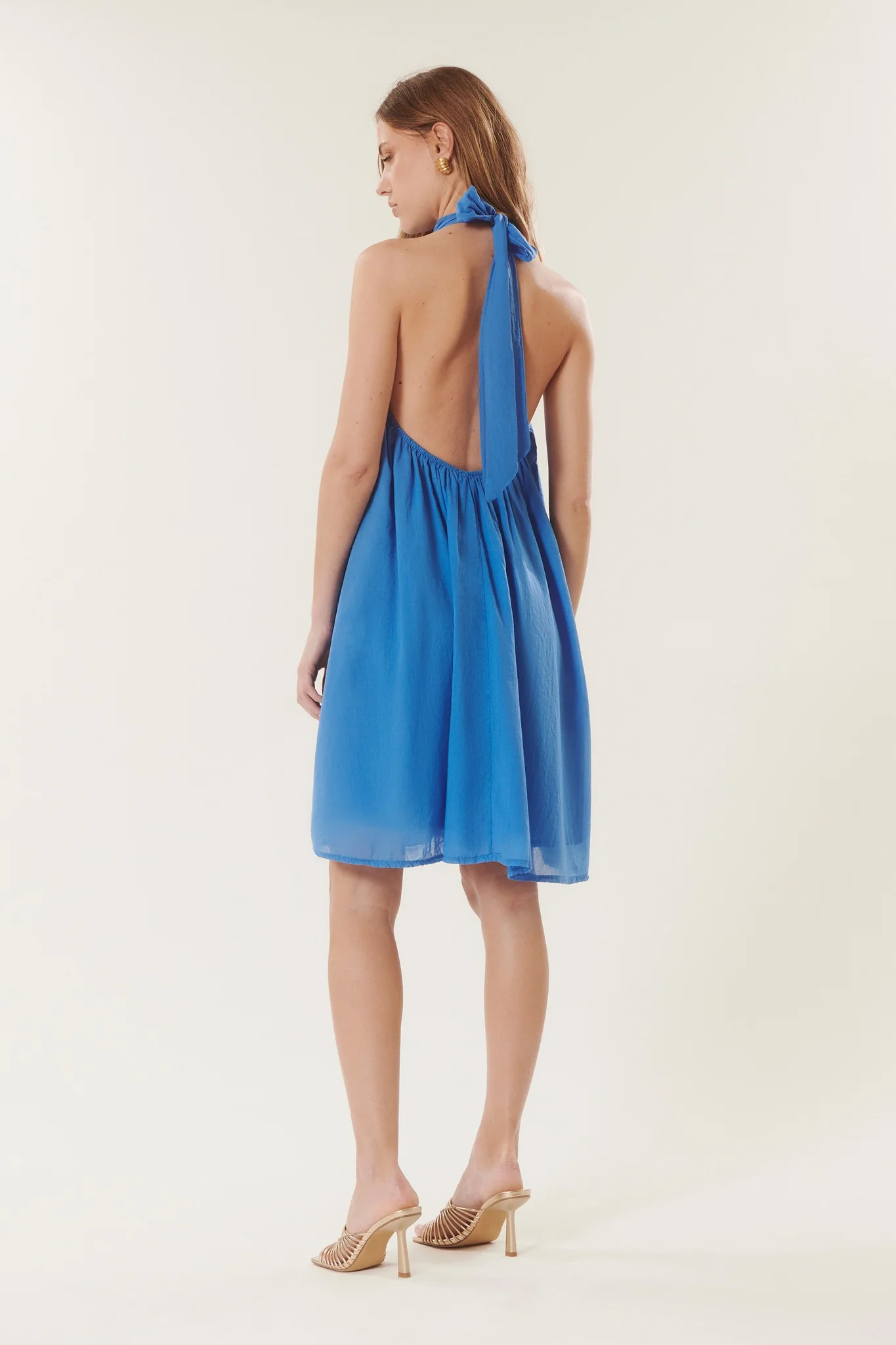 Kos | Robe dos nu fluide - Image 3
